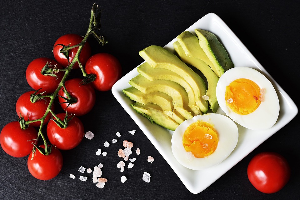 tomatoes avocados eggs